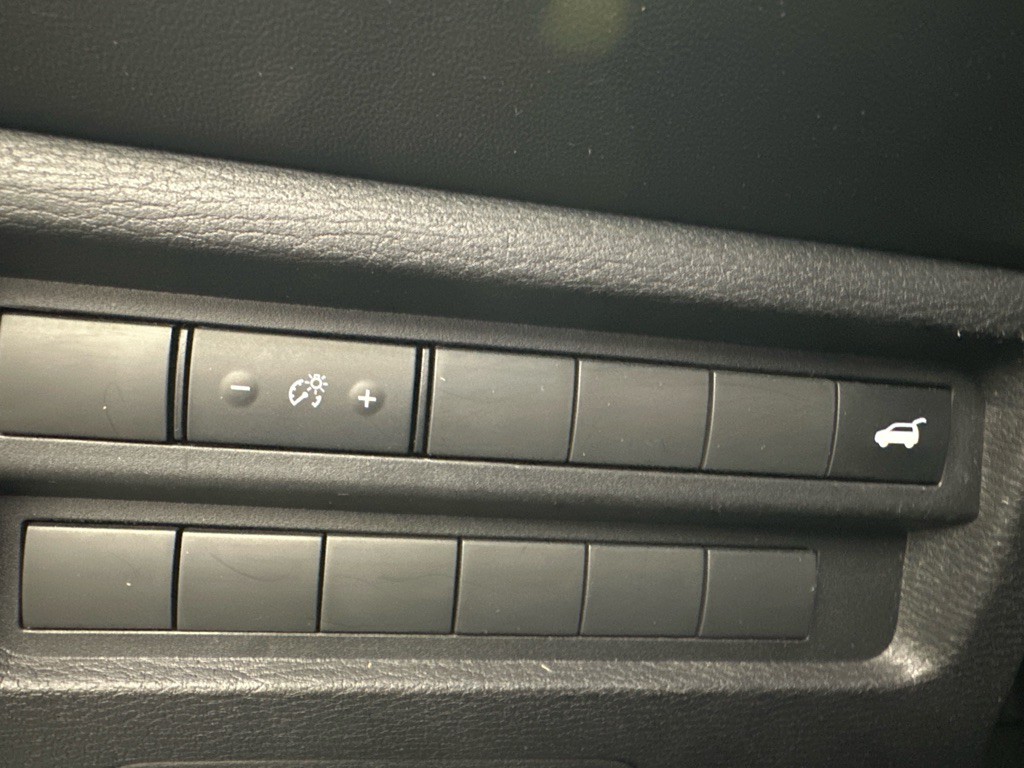 2022 Mitsubishi Outlander Image 17