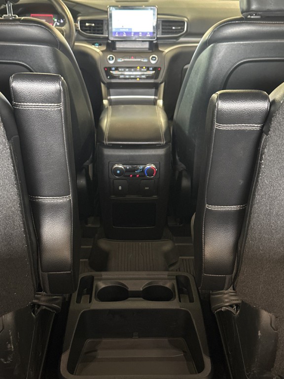 2020 Ford Explorer Image 15