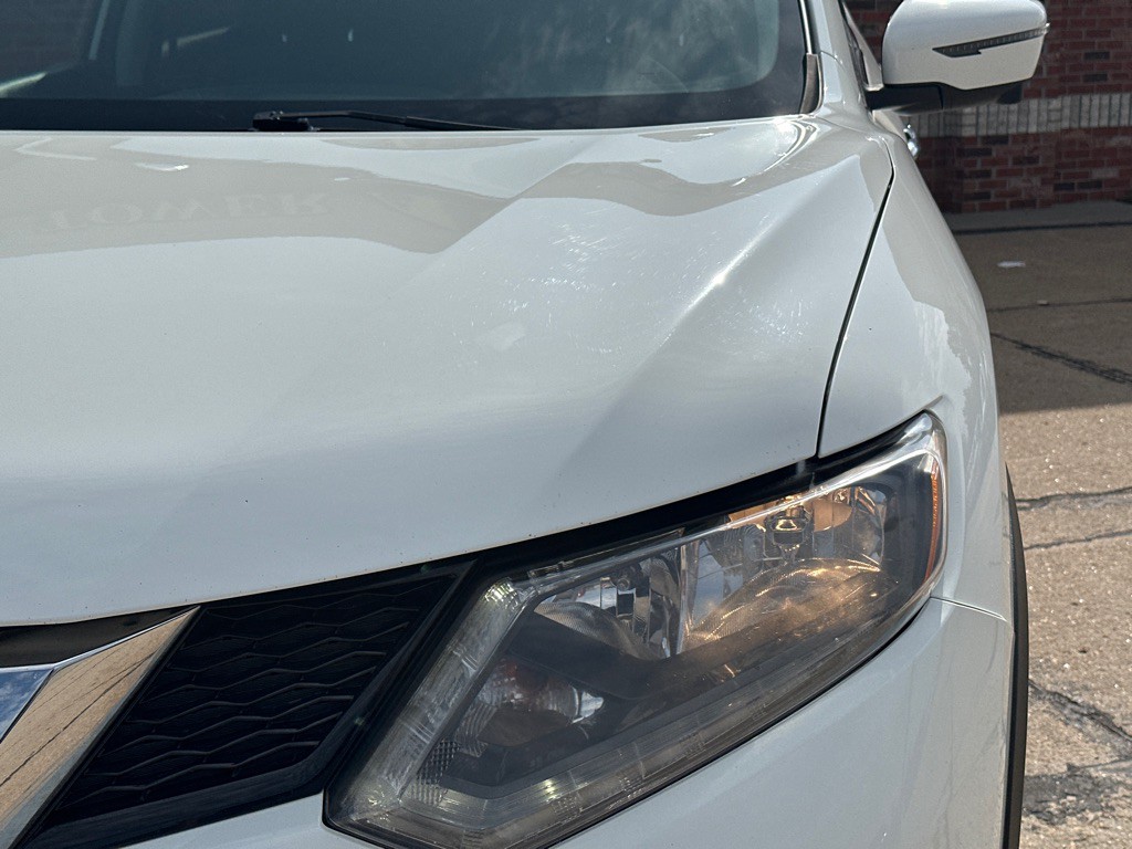2016 Nissan Rogue Image 4