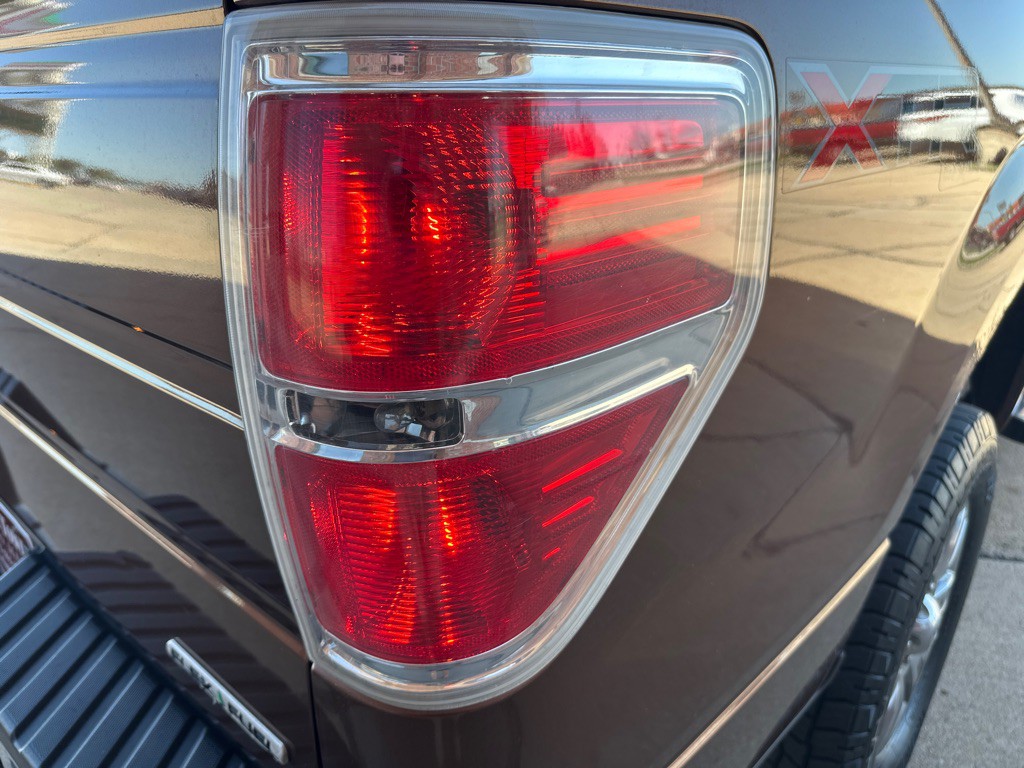 2011 Ford F-150 Image 8