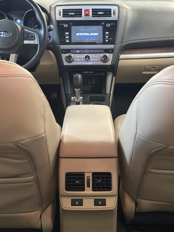 2015 Subaru Outback Image 21