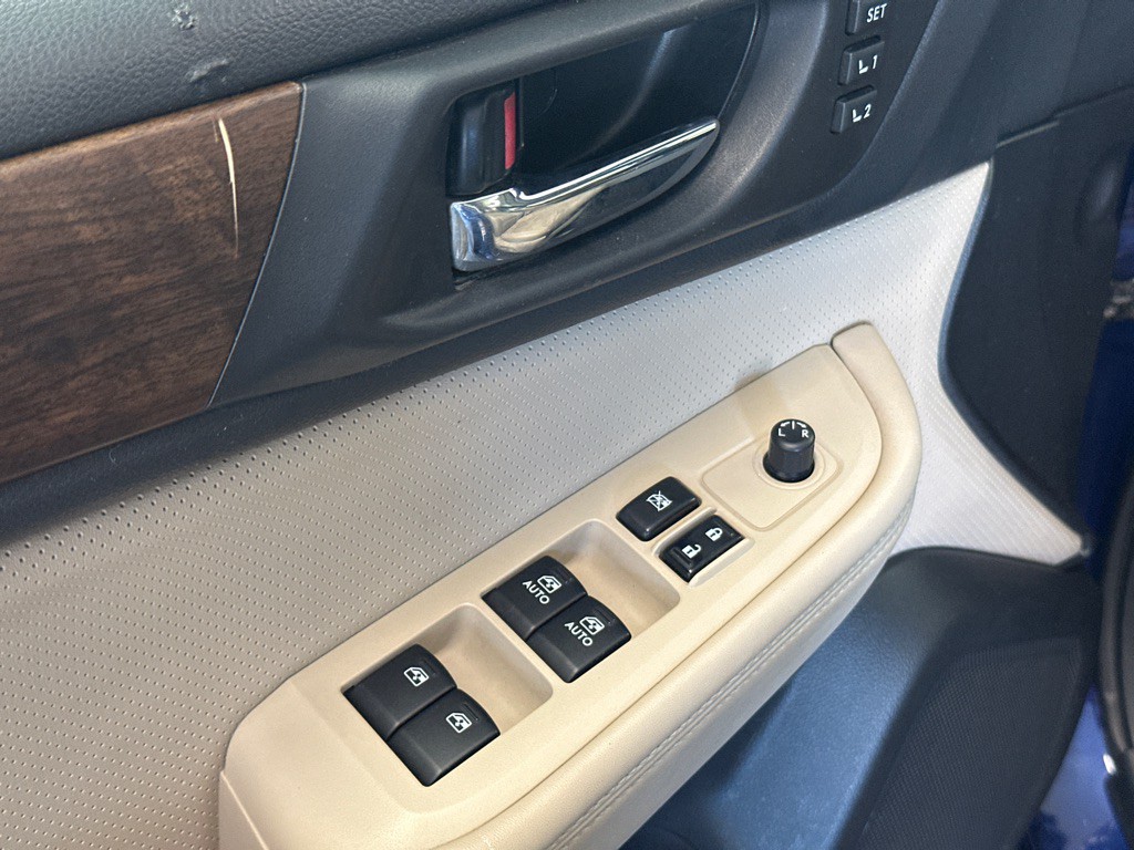 2015 Subaru Outback Image 24