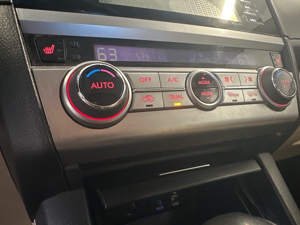 2015 Subaru Outback Image 27