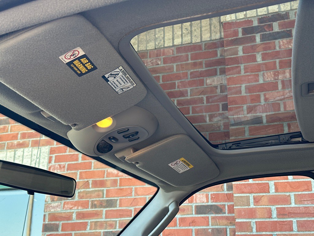 2003 Ford F-150 Image 2