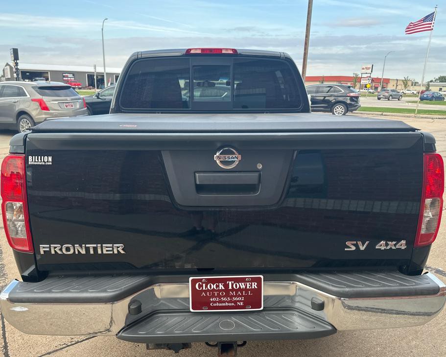 2017 Nissan Frontier Image 8