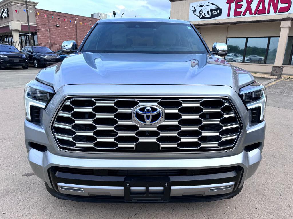 2024 Toyota Sequoia Image 5