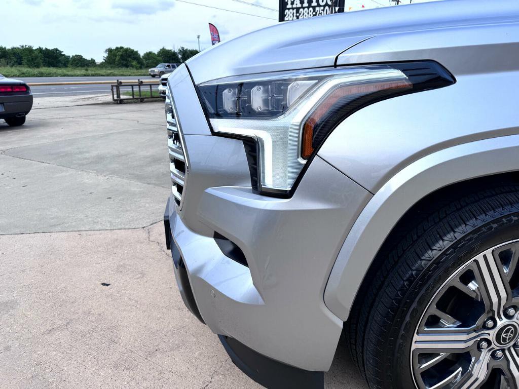2024 Toyota Sequoia Image 7