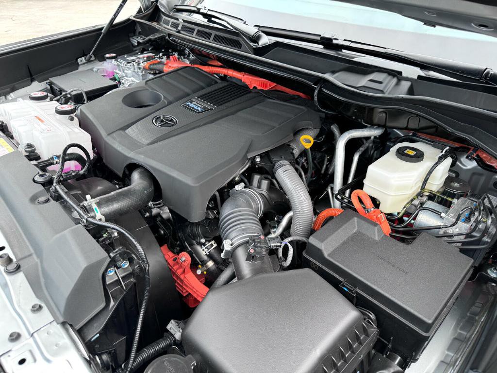 2024 Toyota Sequoia Image 65