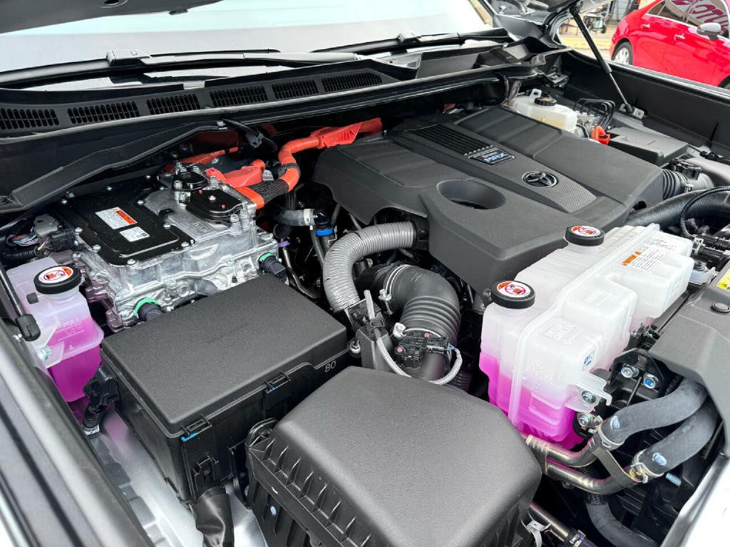 2024 Toyota Sequoia Image 66
