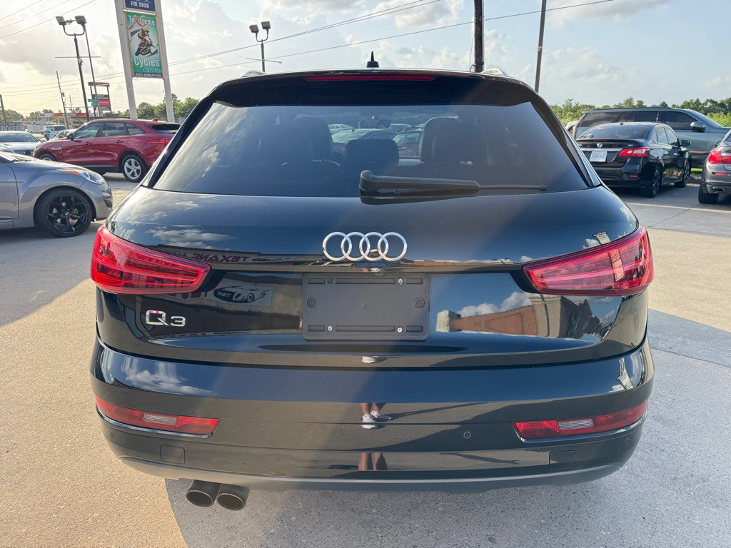 2018 Audi Q3 Image 10