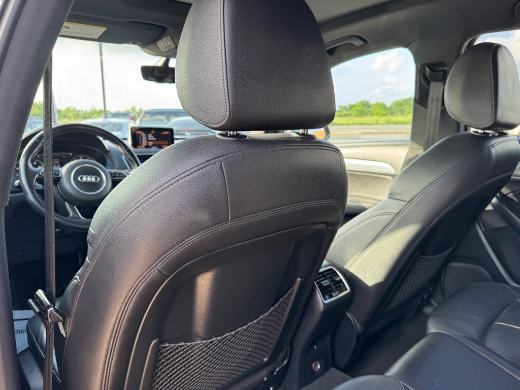 2018 Audi Q3 Image 16