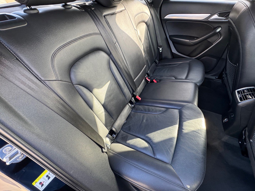 2018 Audi Q3 Image 18