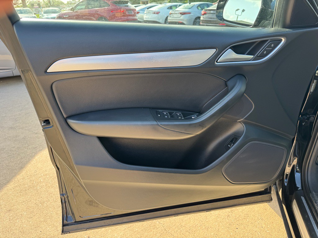 2018 Audi Q3 Image 26