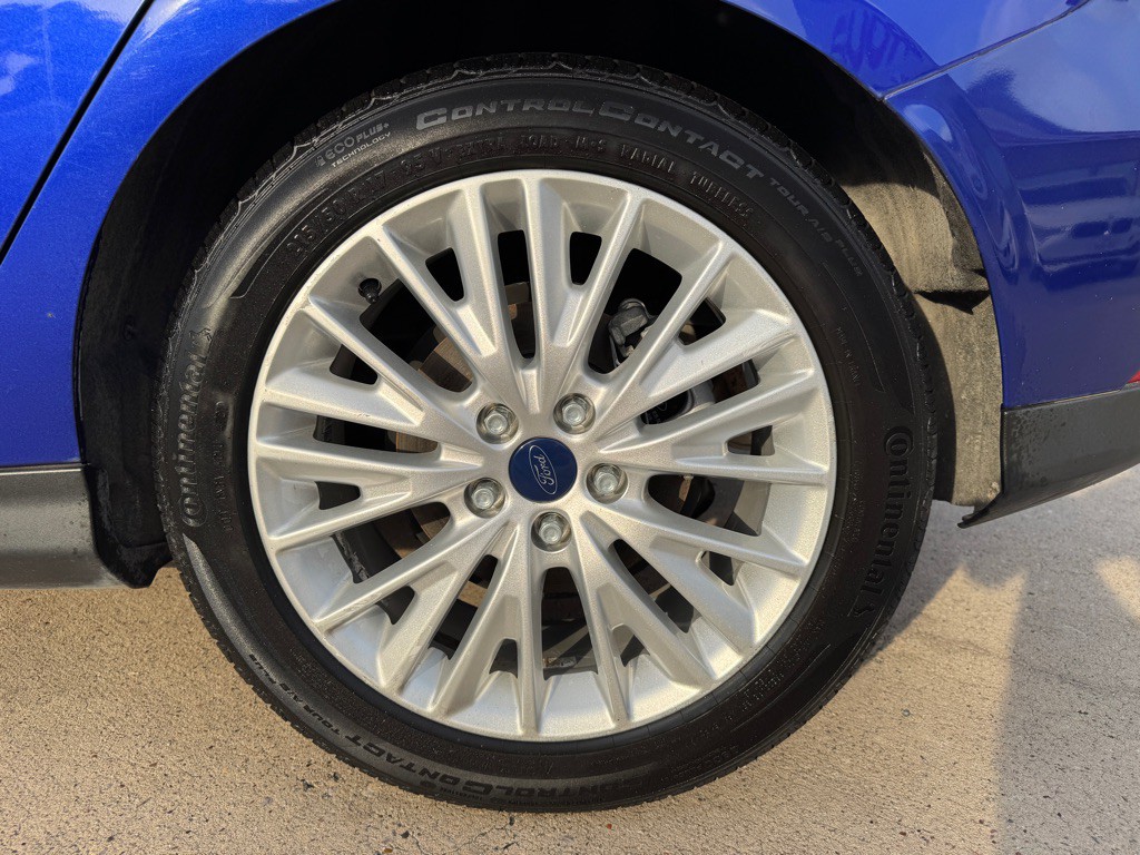 2015 Ford Focus Image 11