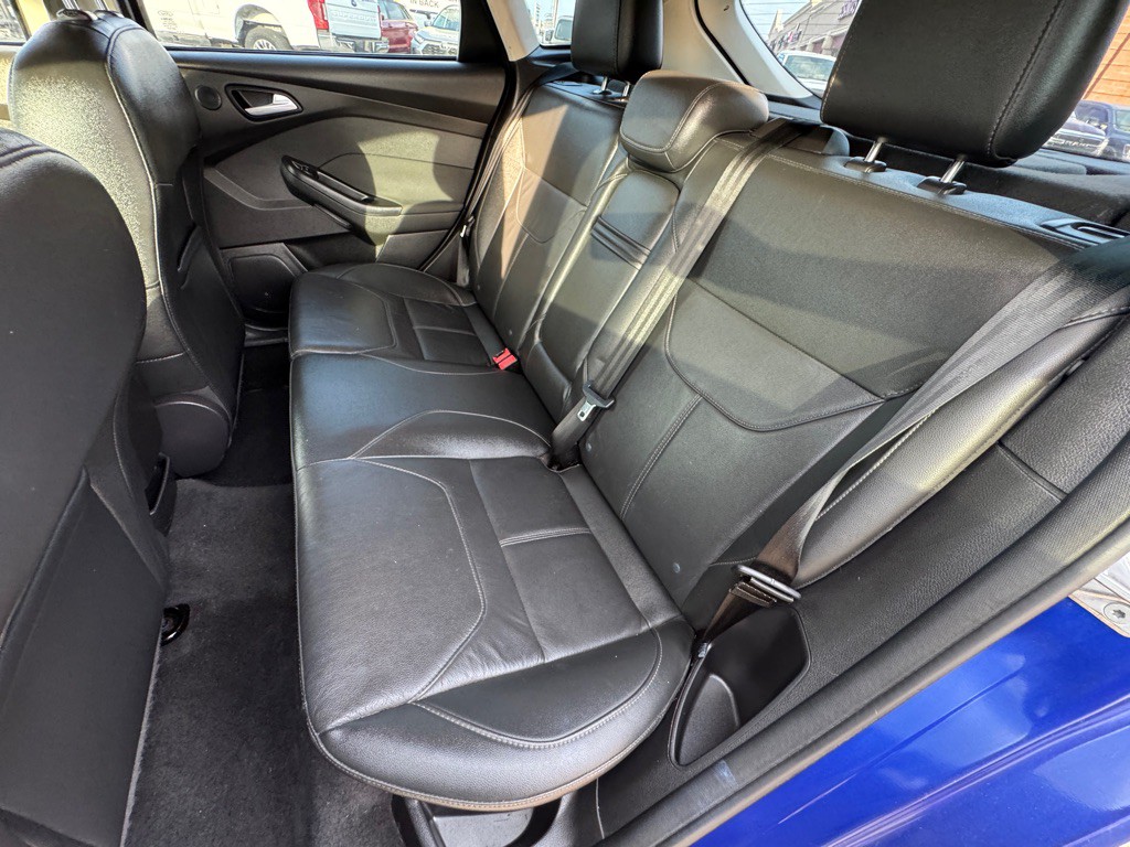2015 Ford Focus Image 13