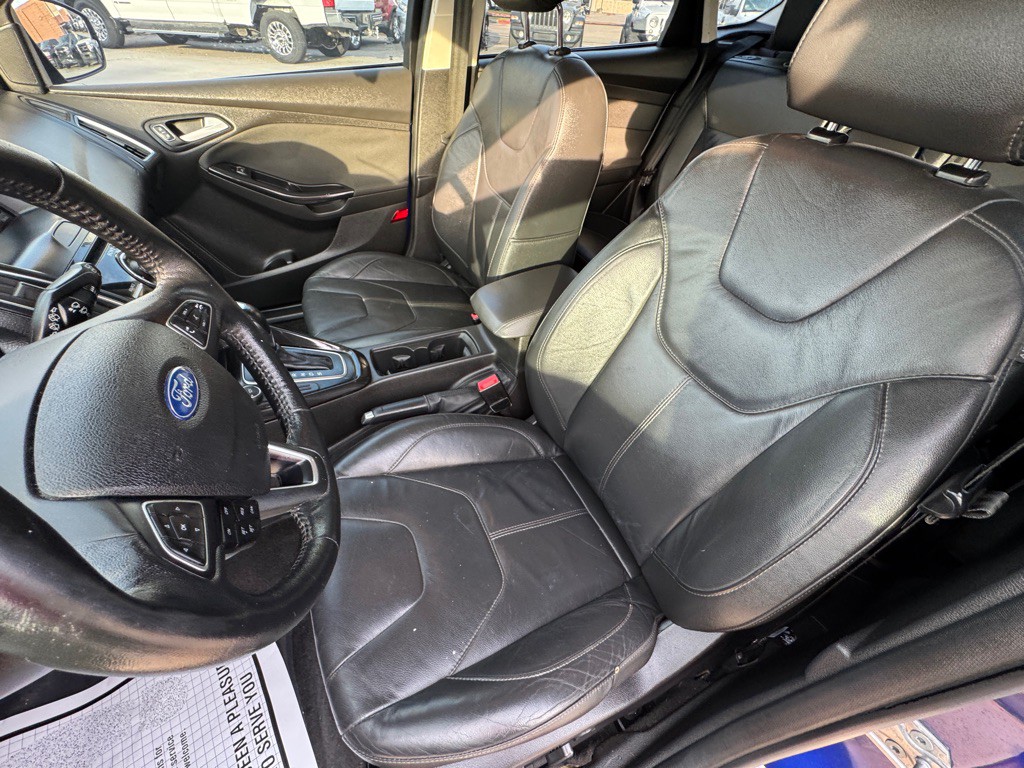 2015 Ford Focus Image 22