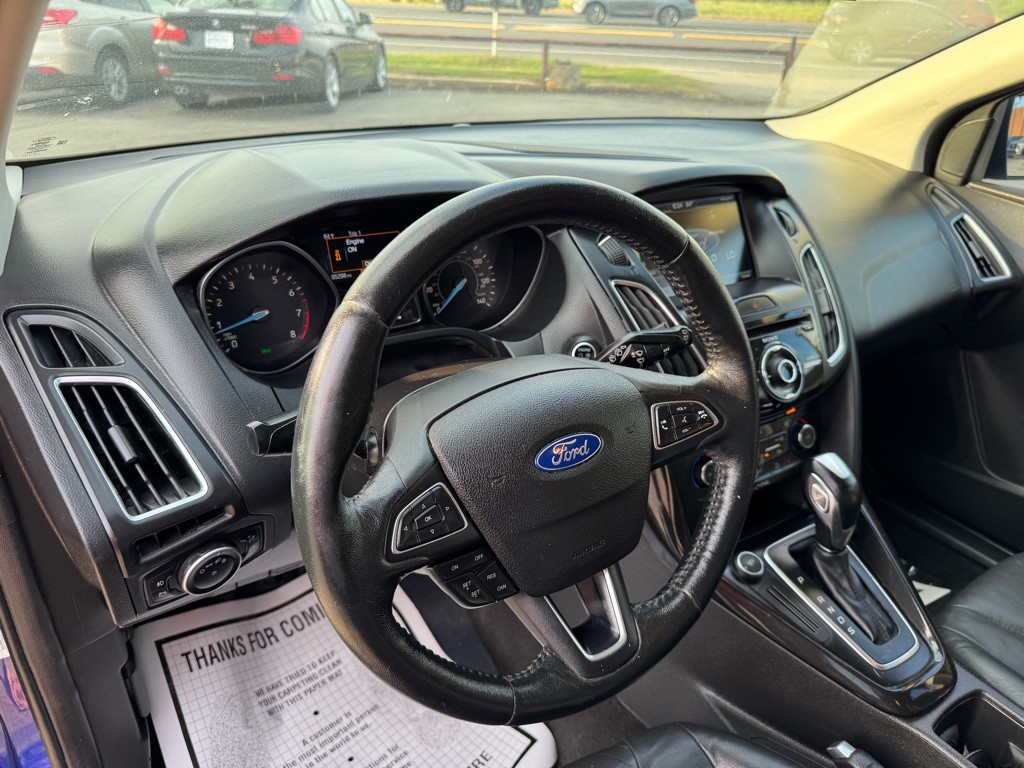 2015 Ford Focus Image 23