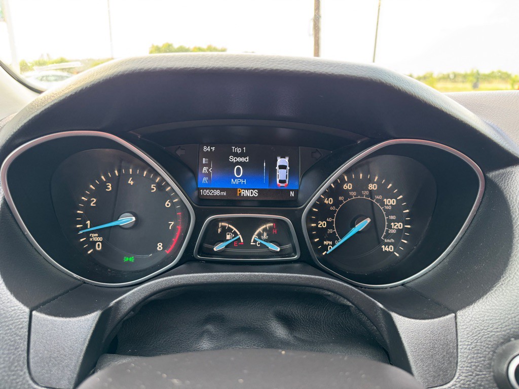 2015 Ford Focus Image 25