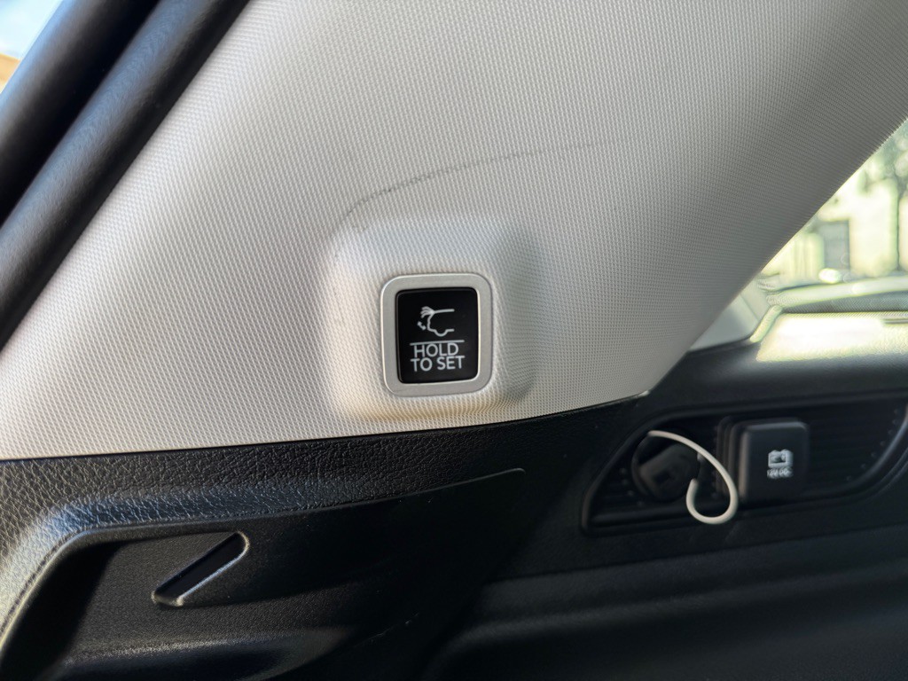 2022 Jeep Grand Cherokee Image 34