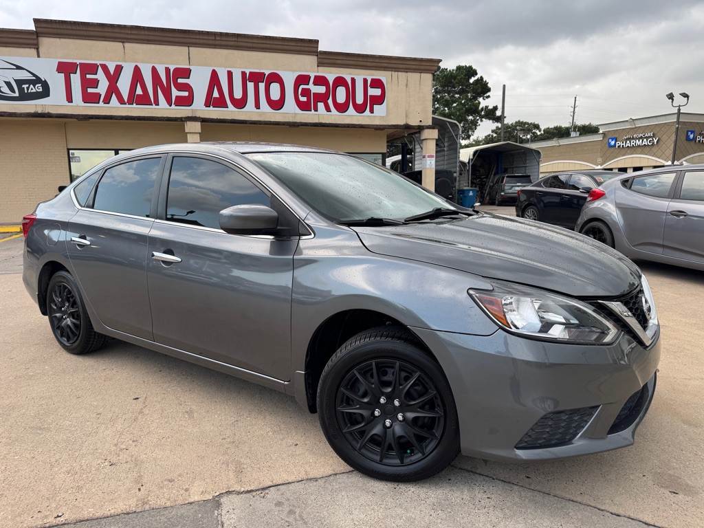 2018 Nissan Sentra Image 2