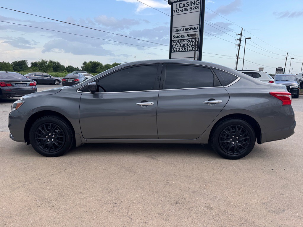2018 Nissan Sentra Image 8