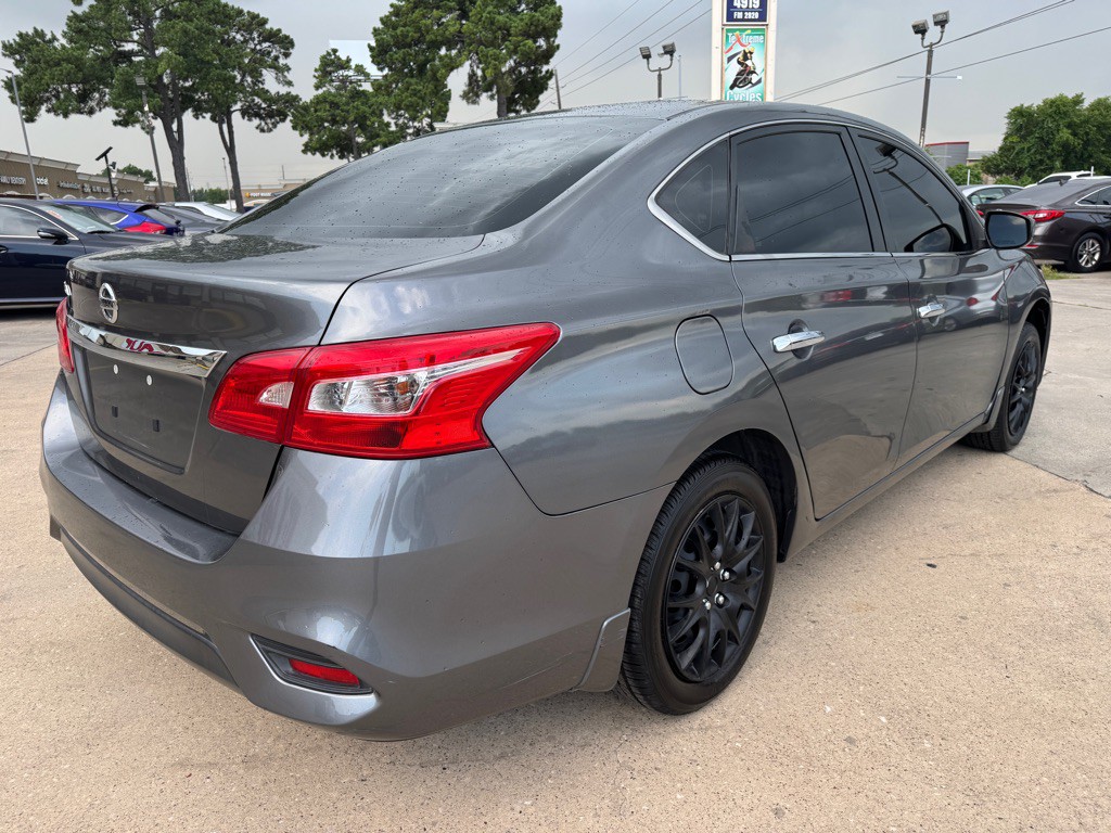 2018 Nissan Sentra Image 11