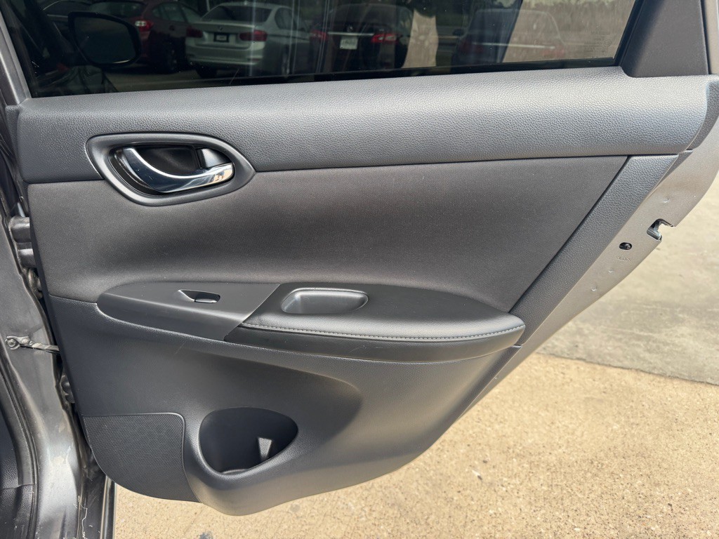 2018 Nissan Sentra Image 19