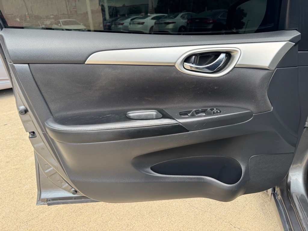 2018 Nissan Sentra Image 24