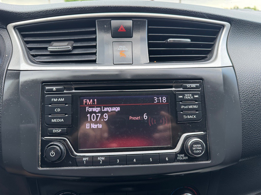 2018 Nissan Sentra Image 26