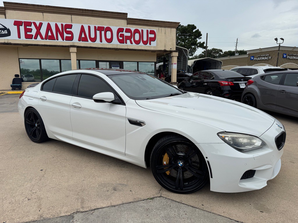 2014 BMW M6 Image 2