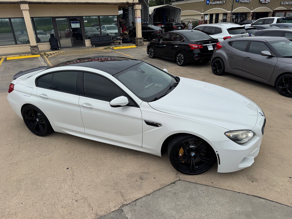 2014 BMW M6 Image 3