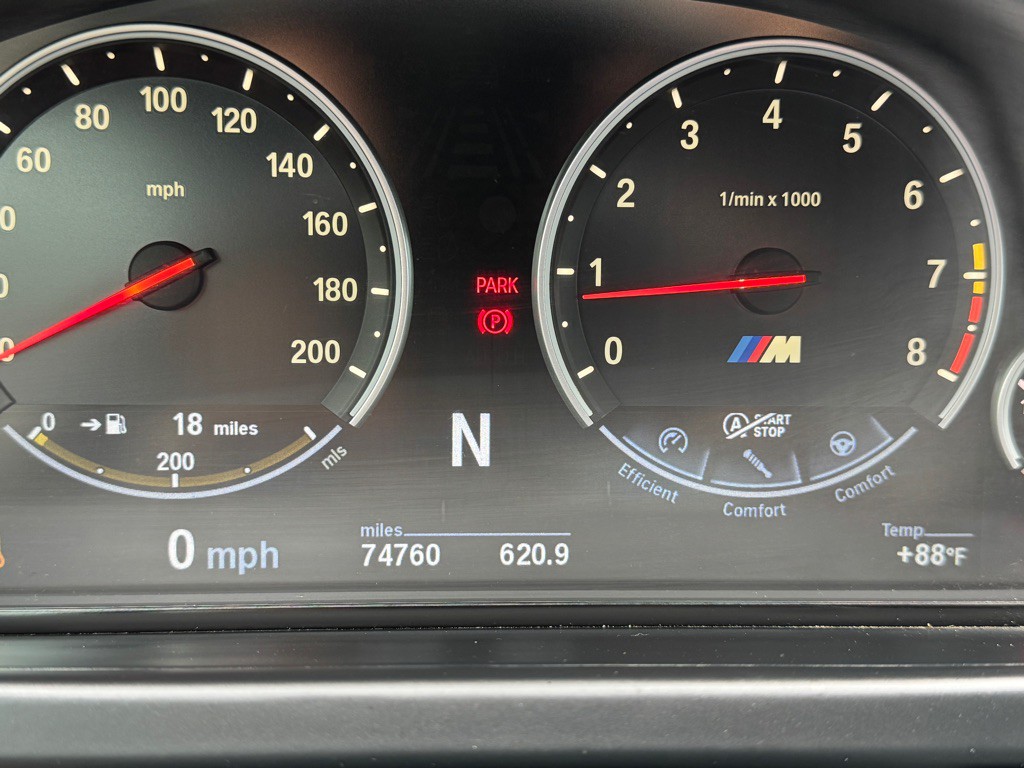 2014 BMW M6 Image 28