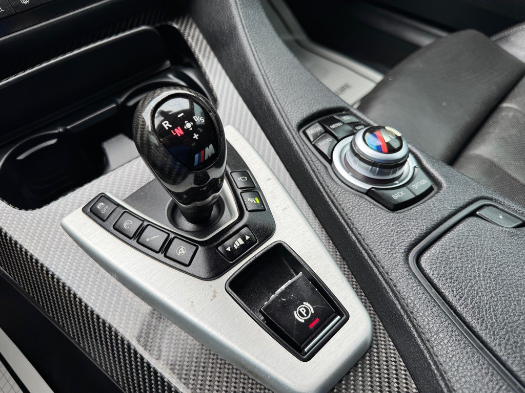 2014 BMW M6 Image 32