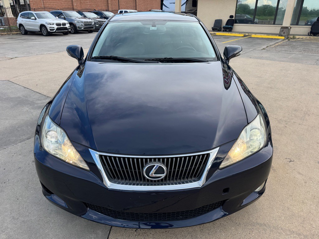 2009 Lexus IS 250 Image 4