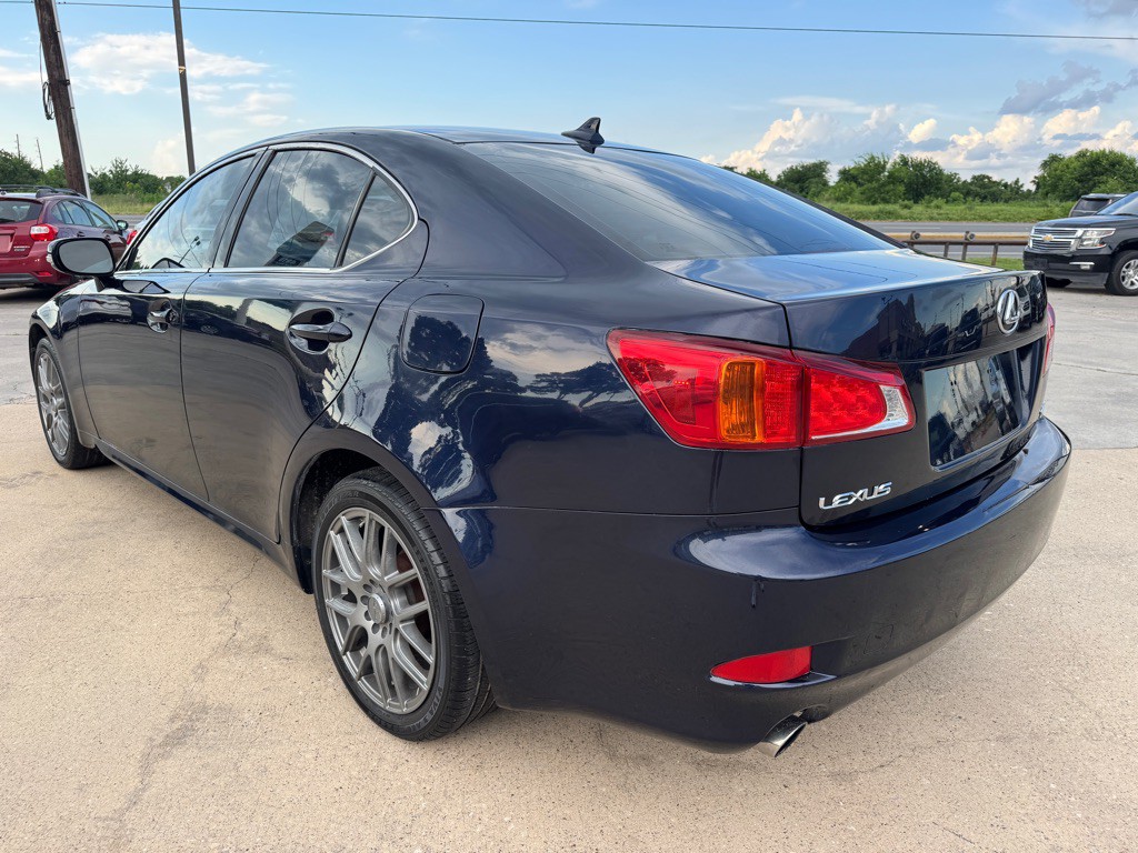 2009 Lexus IS 250 Image 8