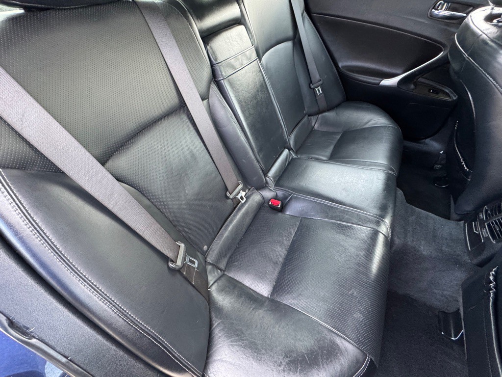 2009 Lexus IS 250 Image 16