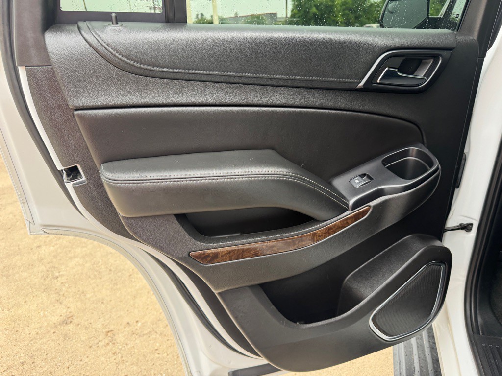 2018 Chevrolet Tahoe Image 16