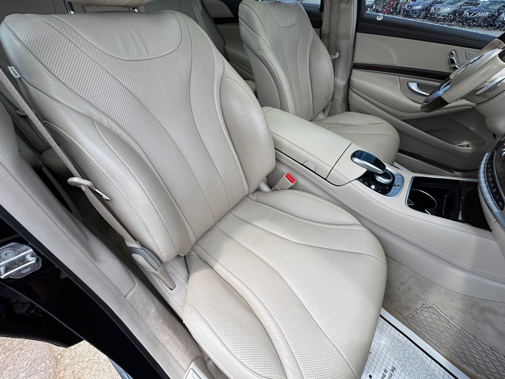 2020 Mercedes-Benz S-Class Image 31
