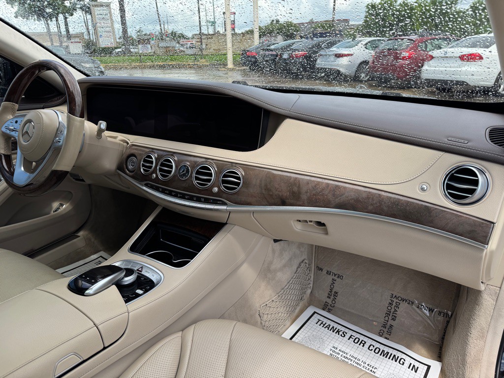 2020 Mercedes-Benz S-Class Image 32
