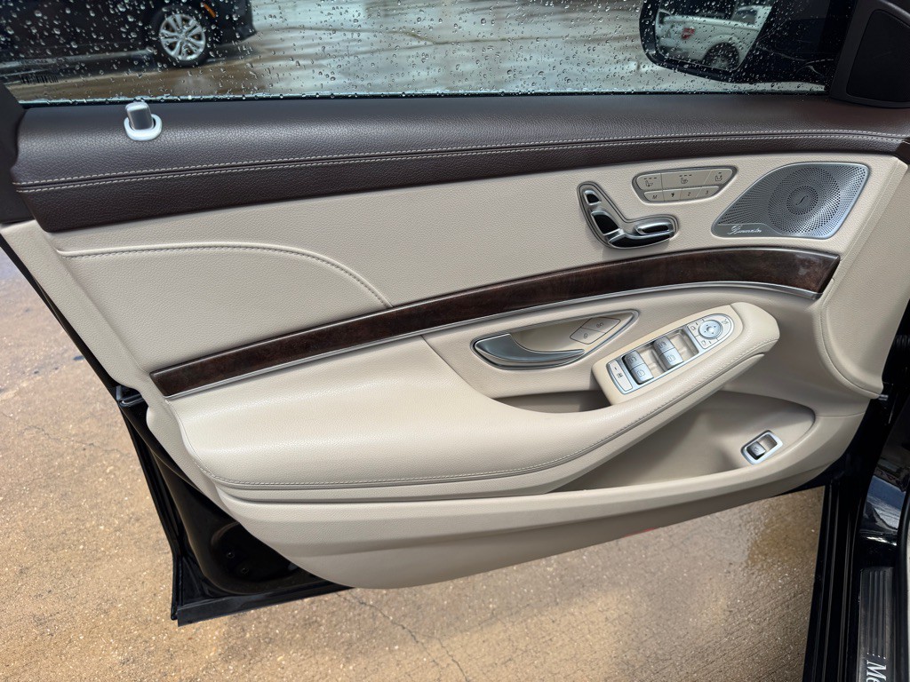 2020 Mercedes-Benz S-Class Image 36