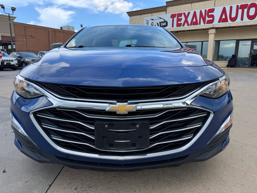 2023 Chevrolet Malibu Image 4