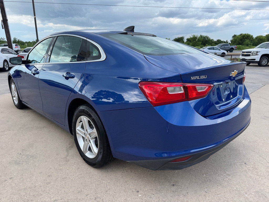 2023 Chevrolet Malibu Image 9
