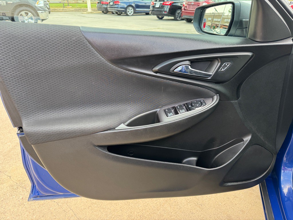 2023 Chevrolet Malibu Image 25