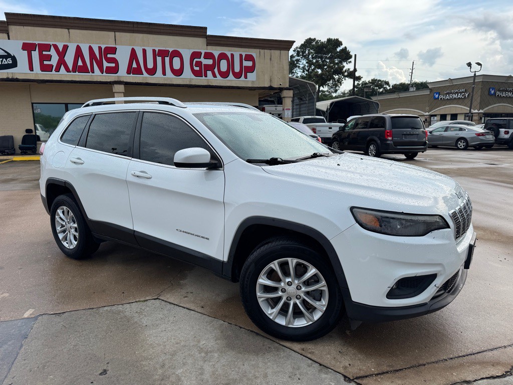2019 Jeep Cherokee Image 2