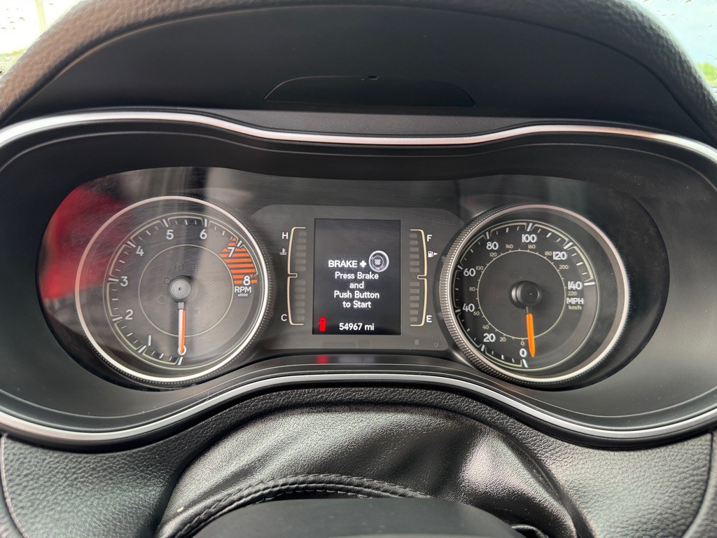 2019 Jeep Cherokee Image 23