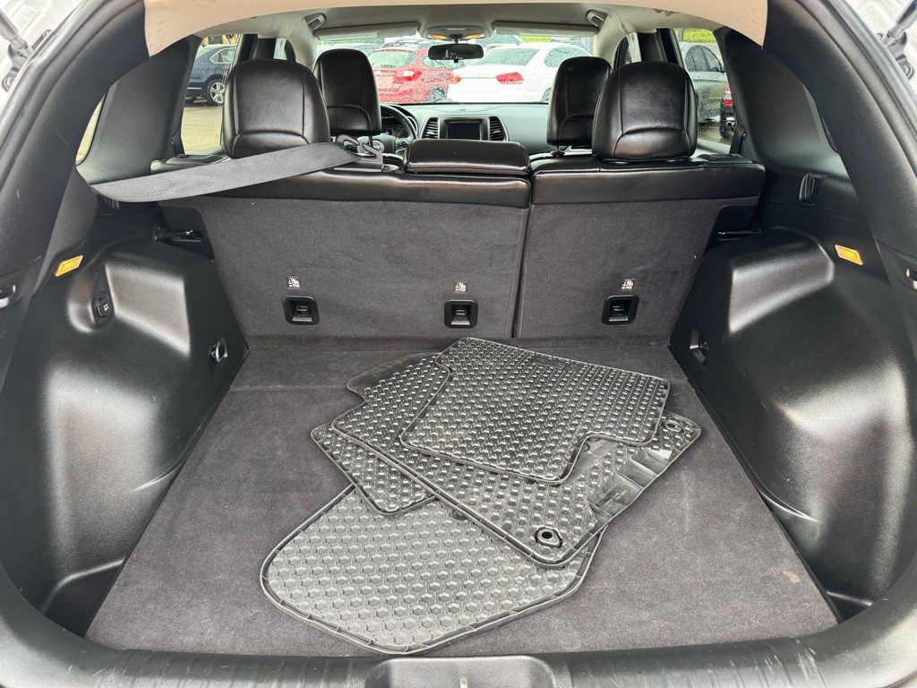 2019 Jeep Cherokee Image 29