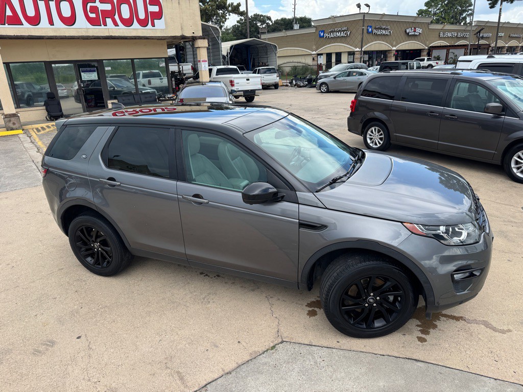 2017 Land Rover Discovery Sport Image 3
