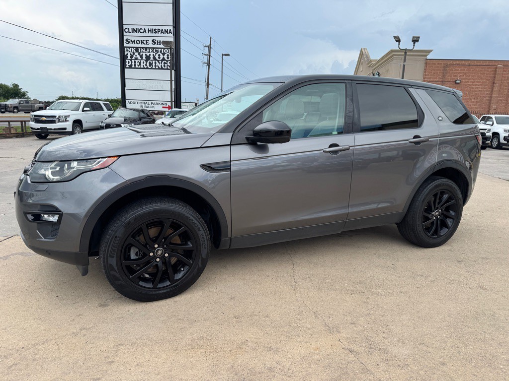 2017 Land Rover Discovery Sport Image 6