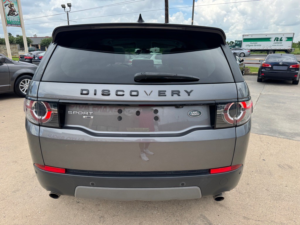 2017 Land Rover Discovery Sport Image 9
