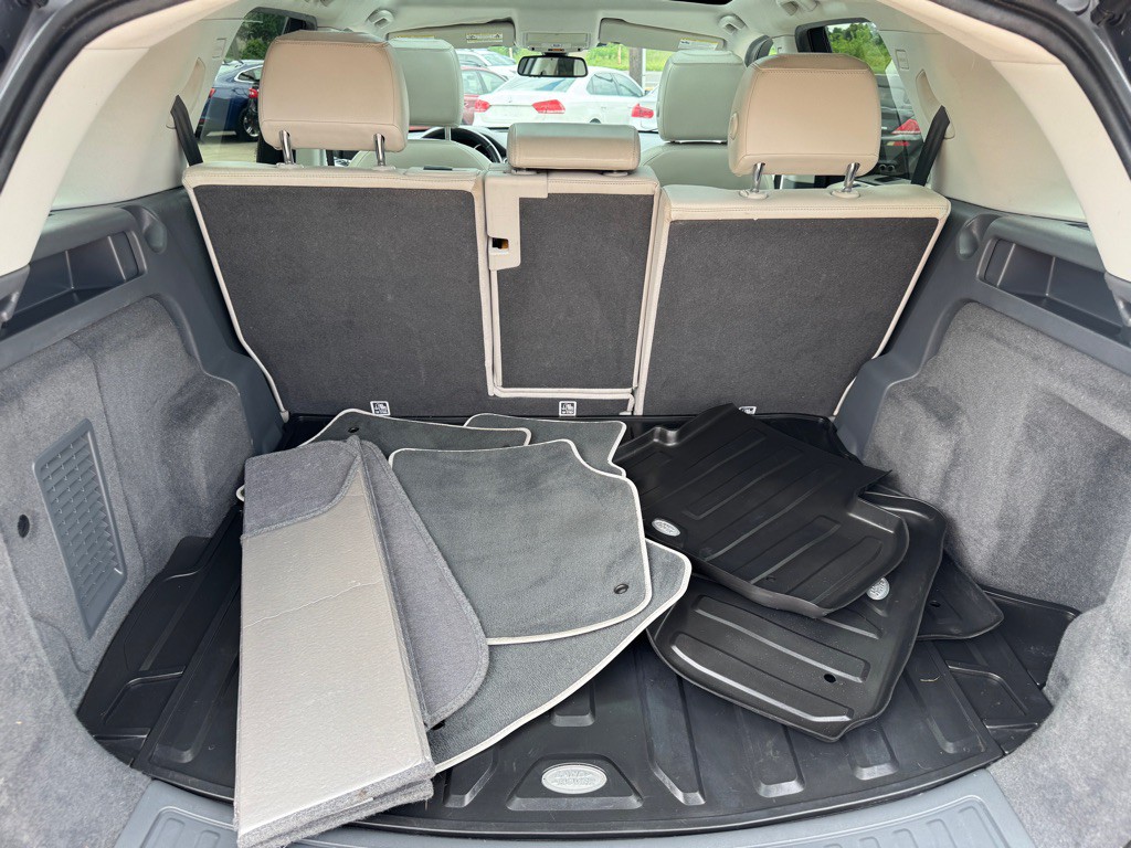2017 Land Rover Discovery Sport Image 35